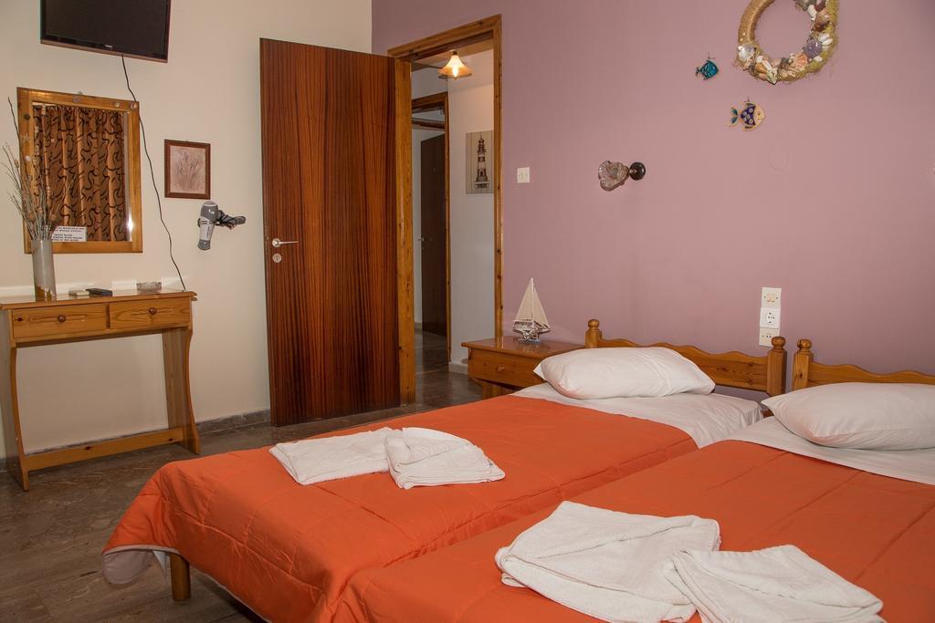 Matrona Apartments Poros Town Exterior photo