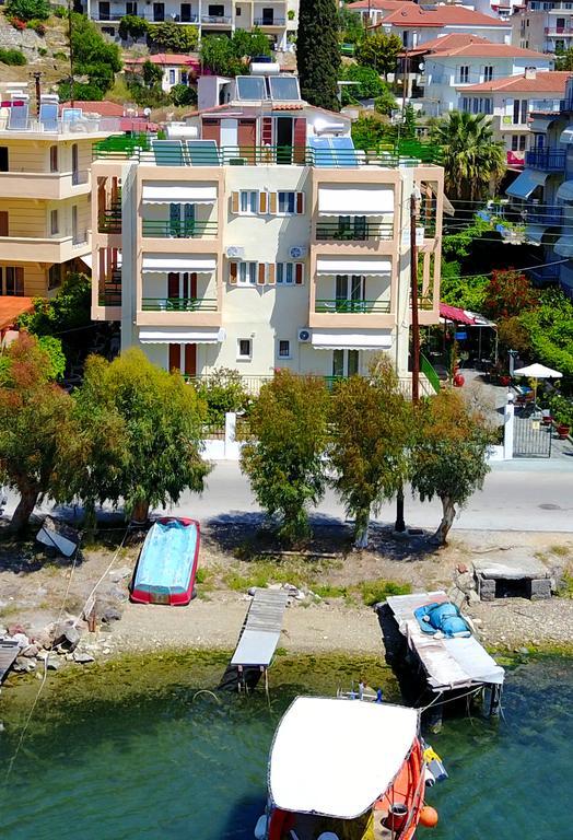 Matrona Apartments Poros Town Exterior photo